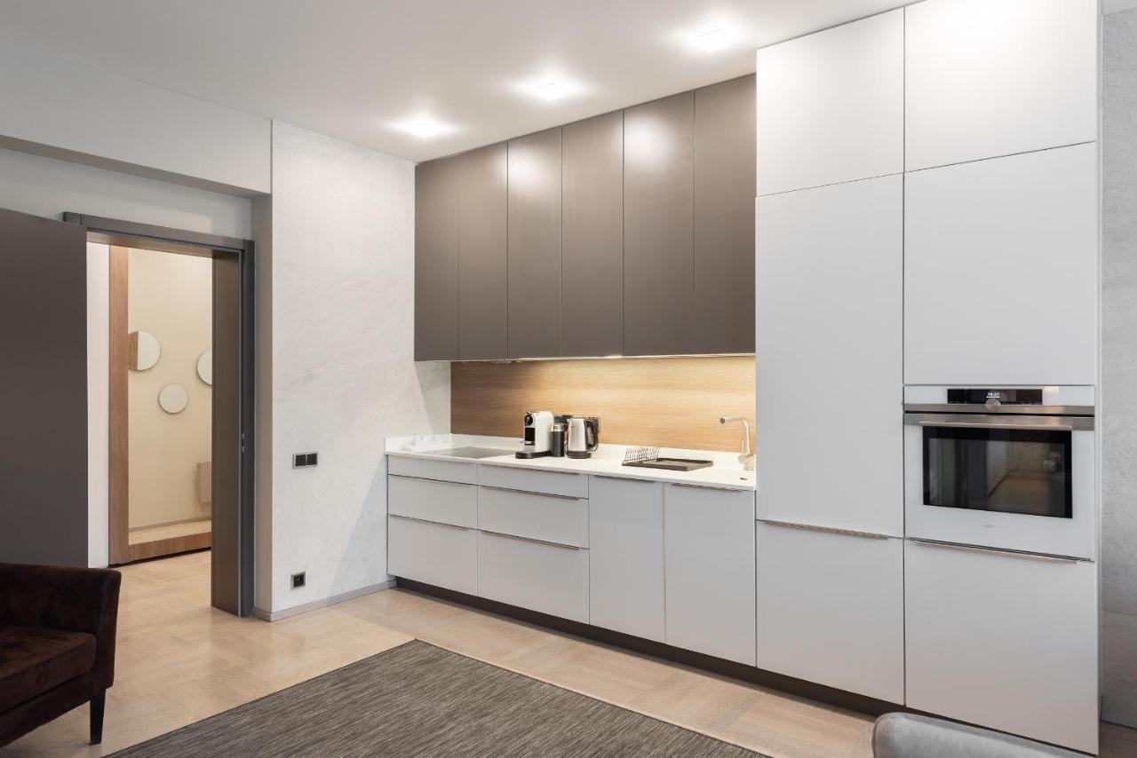 New Luxury Apt With Ac&Parking In The Center Of Prague Apartment Bagian luar foto