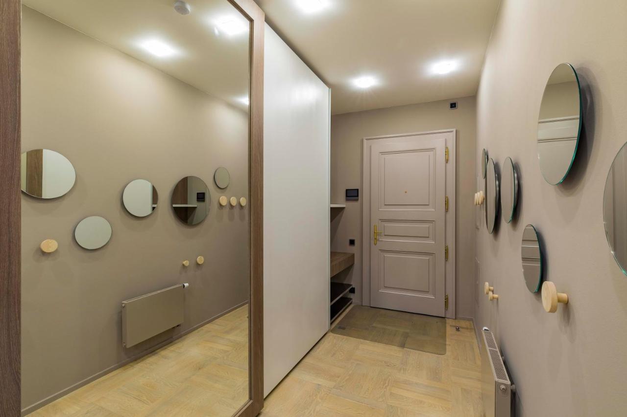 New Luxury Apt With Ac&Parking In The Center Of Prague Apartment Bagian luar foto
